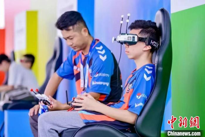 2024中国无人机竞速联赛苏州站举行91支队伍汇聚