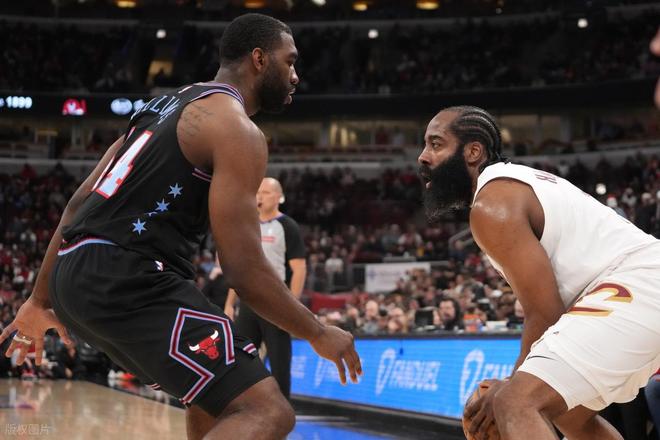 哈登36分单核带队险胜公牛 骑士末节断电仍守胜
