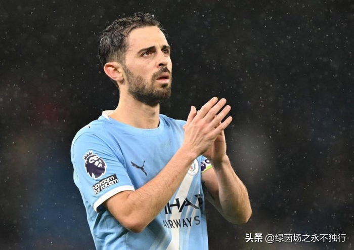 巴萨瞄准B席与塞内西 免签补强引援计划浮出水面