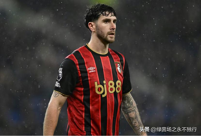 巴萨瞄准B席与塞内西 免签补强引援计划浮出水面