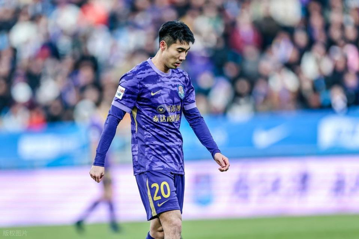 深足主场迎战津门虎 双方陷困境争夺关键三分